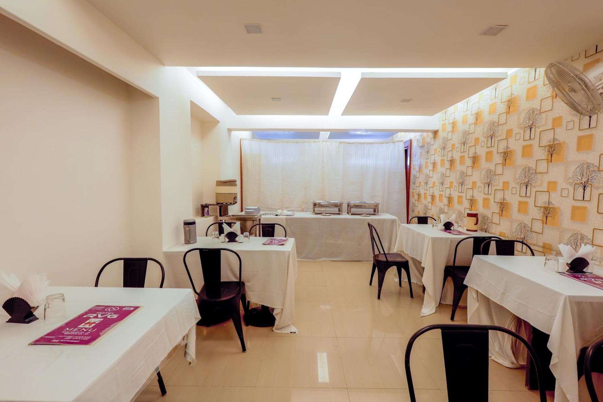 Treebo Rvg Hotel Vadodara Kültér fotó